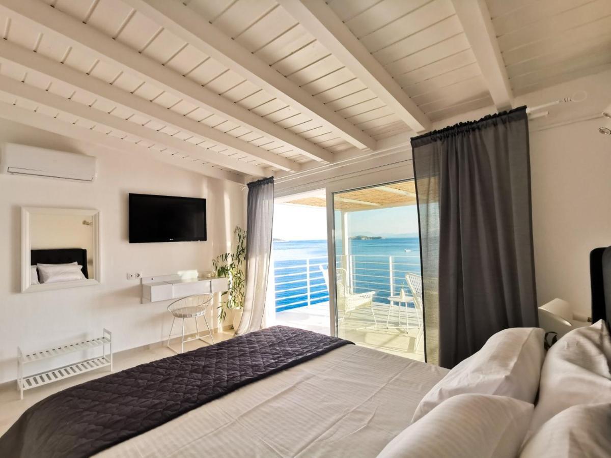 Willa Evgenia Seafront House Skiatos Zewnętrze zdjęcie